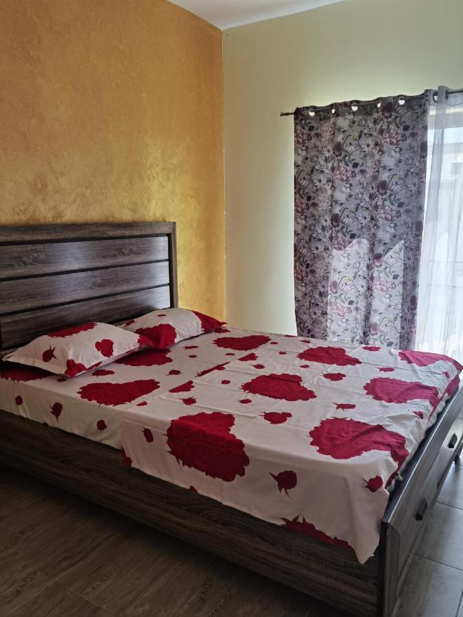 Milan Rooms Constanta Exterior photo